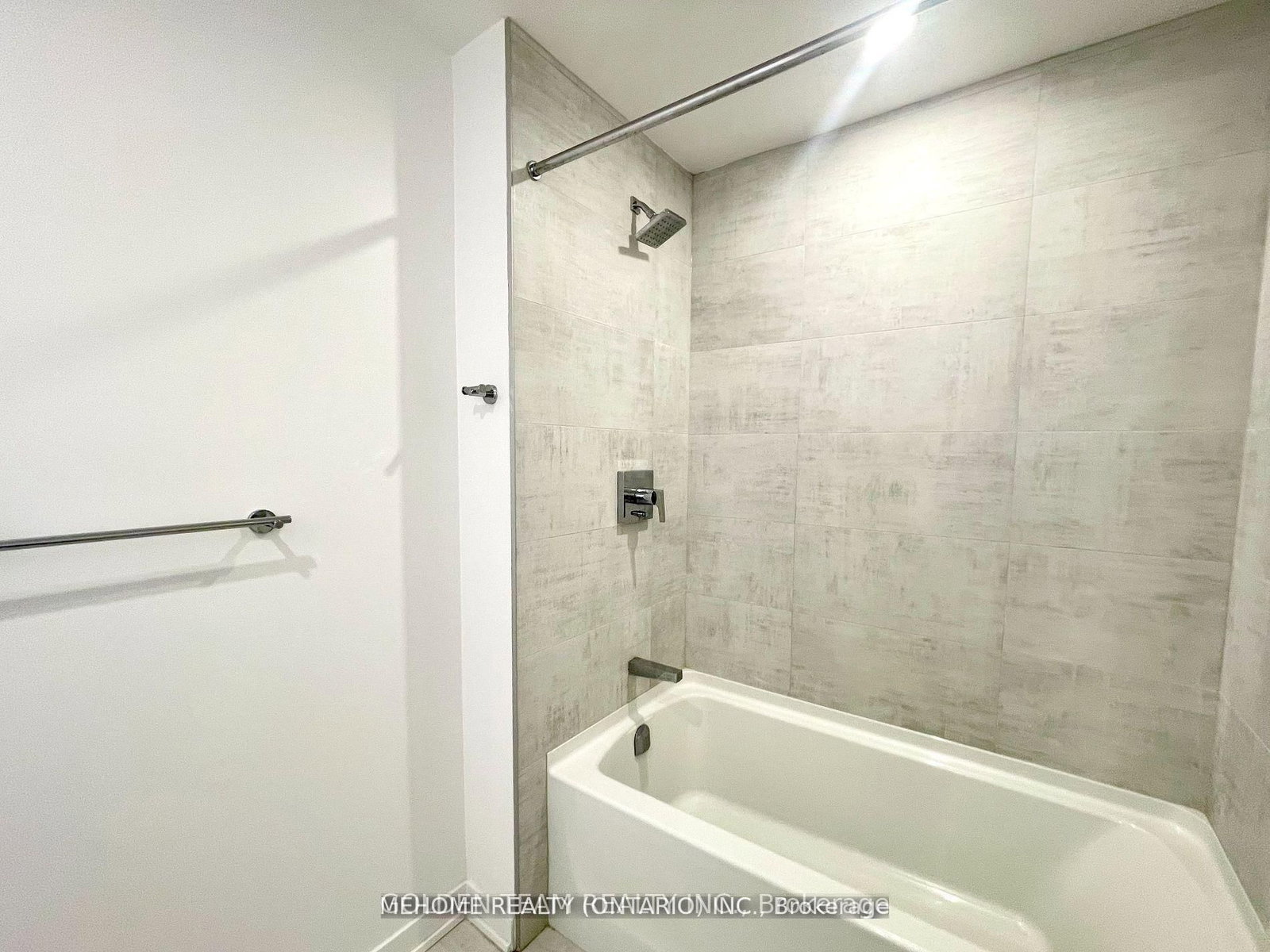 15 Holmes Avenue, Unit 804 - Photo 17