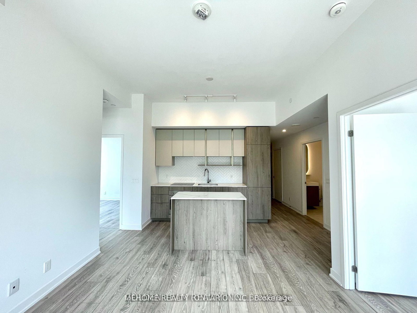 15 Holmes Avenue, Unit 804 - Photo 5