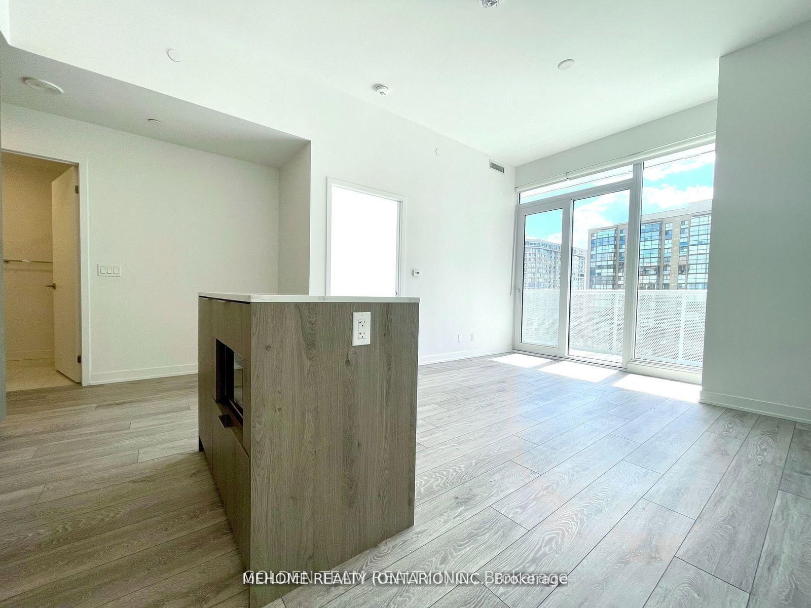 15 Holmes Avenue, Unit 804 - Photo 7