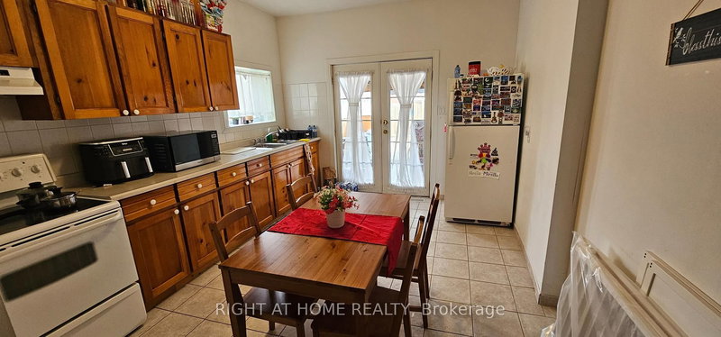 61 Margueretta St, Toronto, M6H 3S4 | Image 3