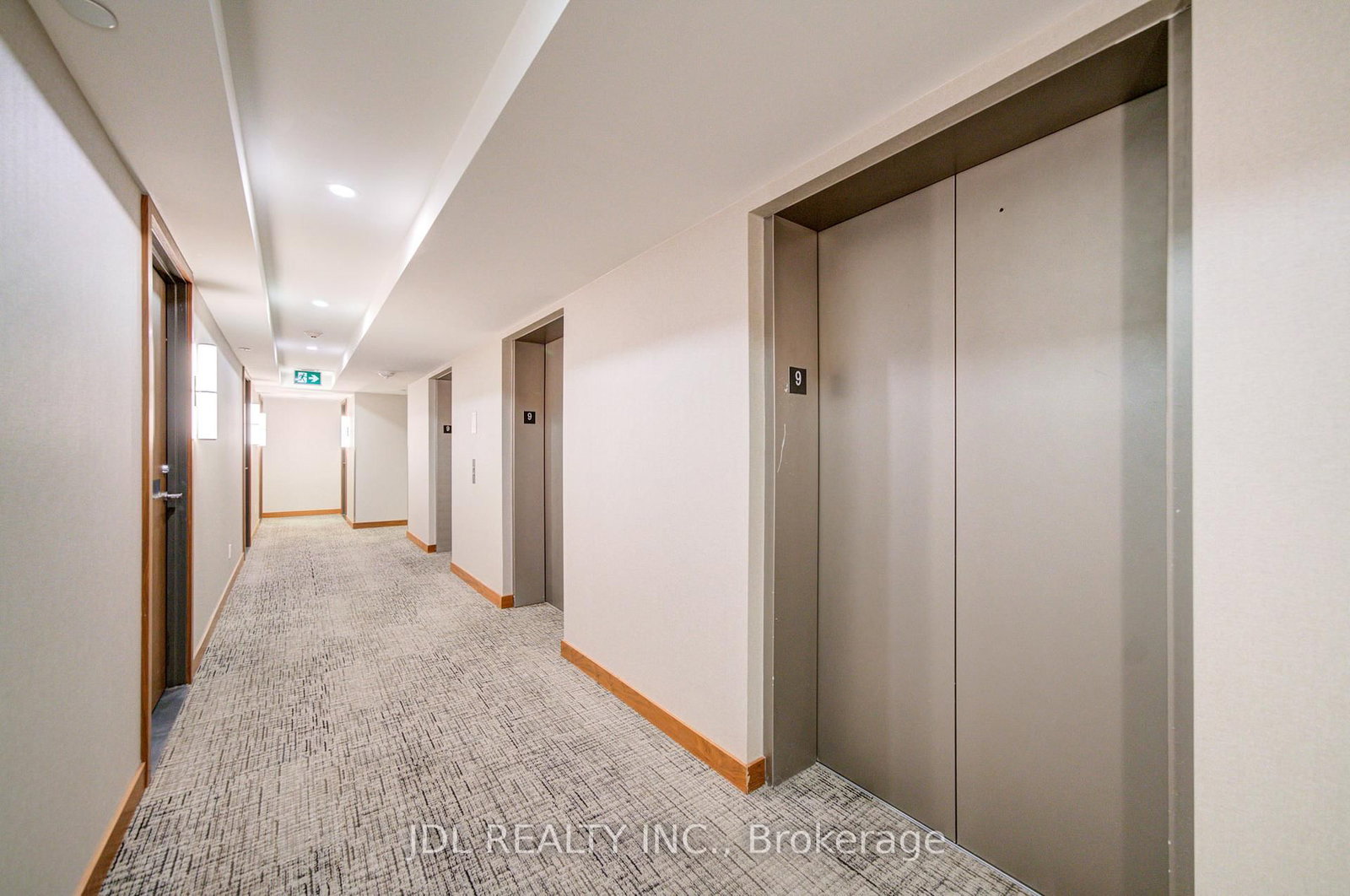 Condo for sale at 902-17 Bathurst Street, Toronto, Ontario, M5V 0N1 - Waterfront Communities C1 - MLS: C12998174