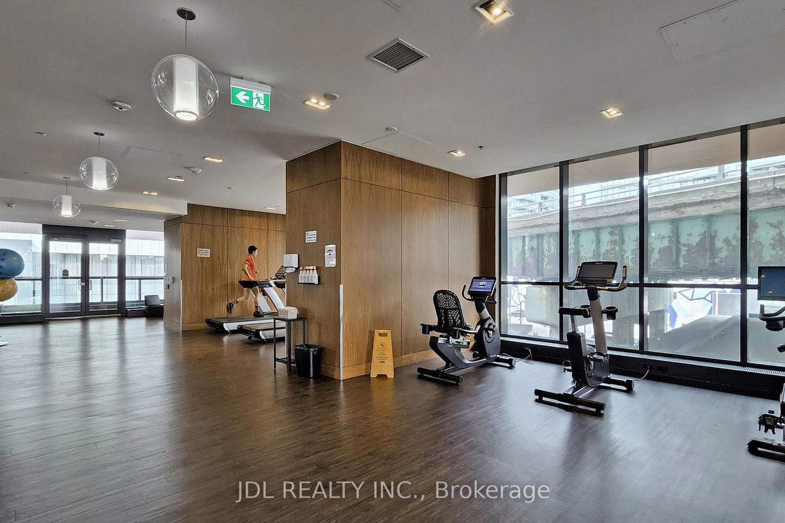 Condo for sale at 902-17 Bathurst Street, Toronto, Ontario, M5V 0N1 - Waterfront Communities C1 - MLS: C12998174