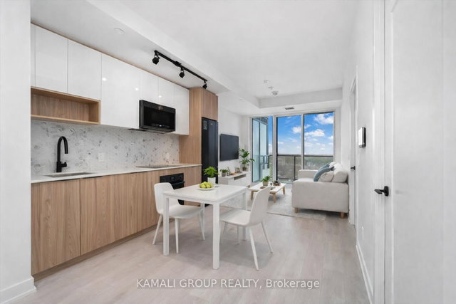 3213 - 5 Defries Street