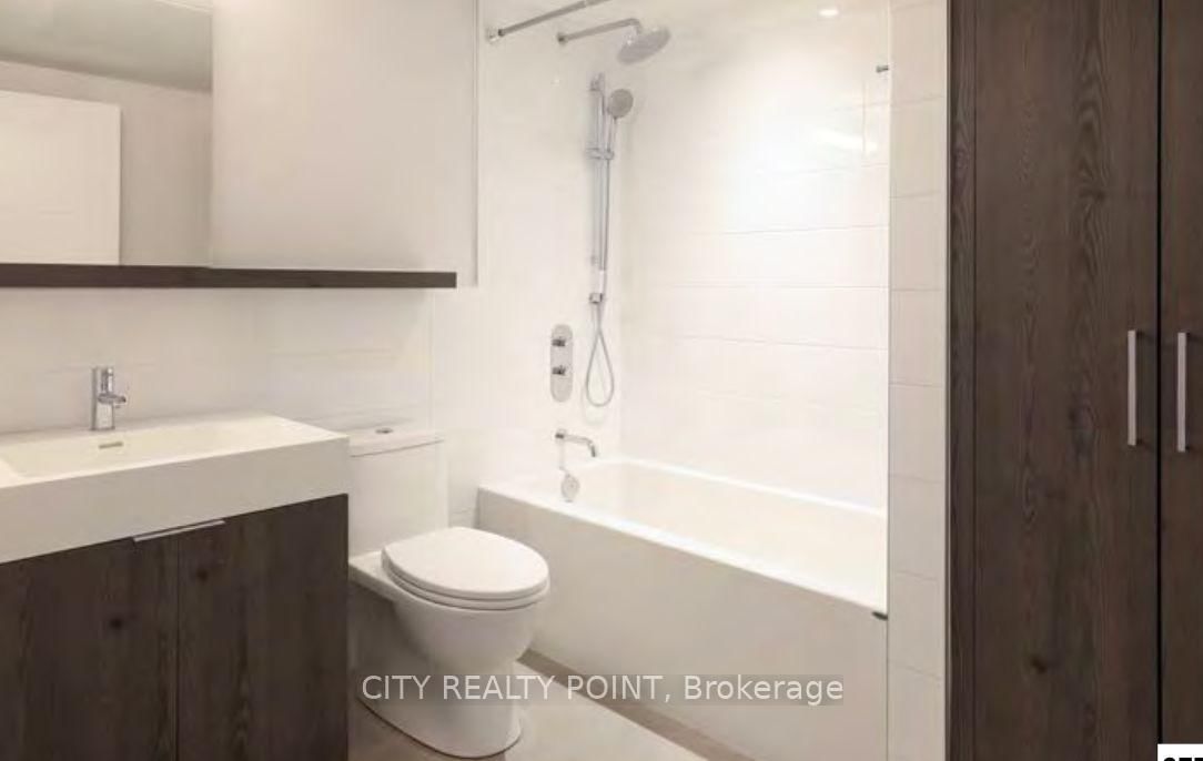 2525 Bathurst Street, Unit 1010 - Photo 9