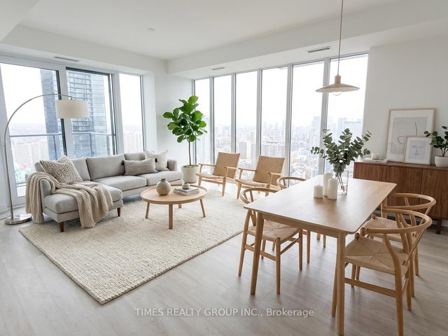 3909 - 634 Church Street