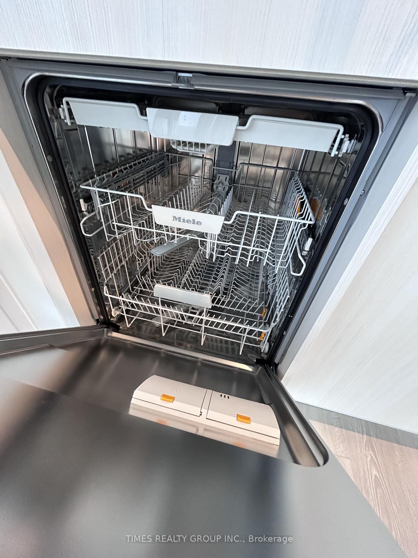 634 Church Street, Unit 3909 - Photo 11