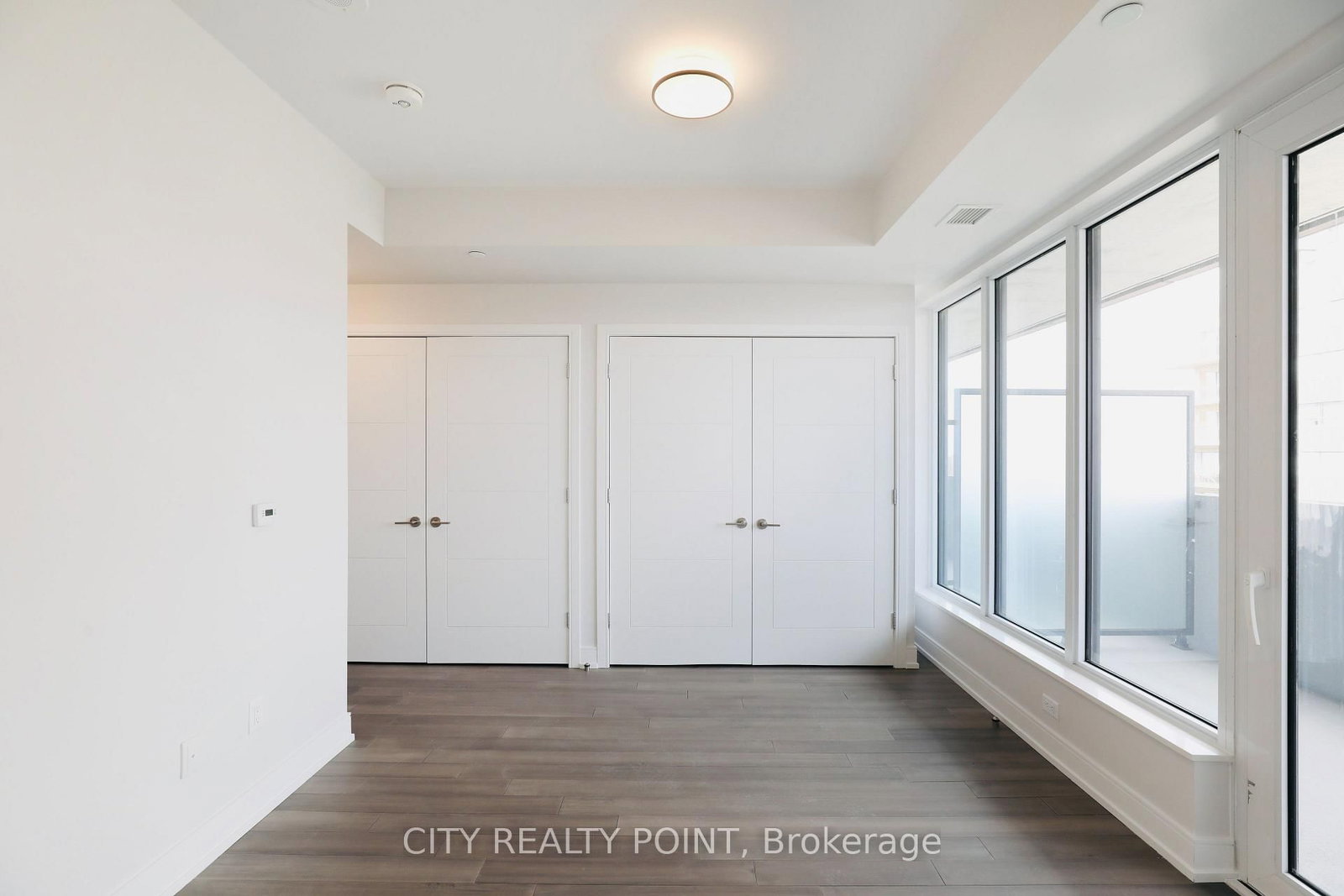 2525 Bathurst Street, Unit 707 - Photo 10