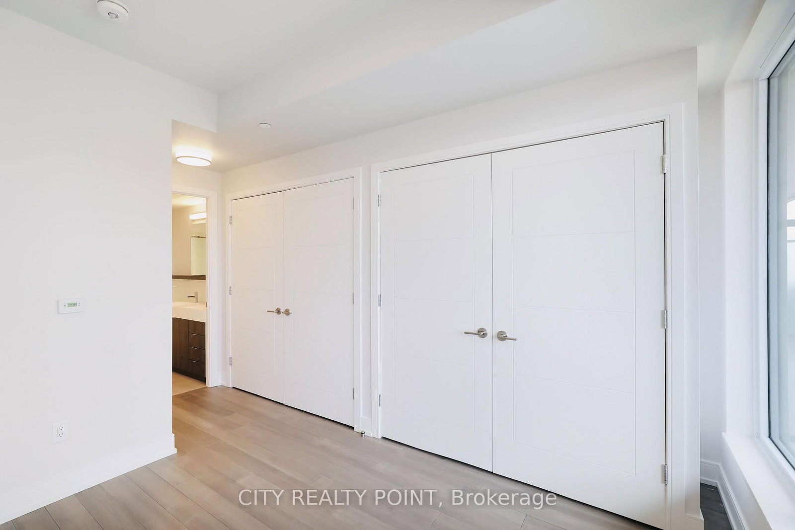 2525 Bathurst Street, Unit 707 - Photo 11