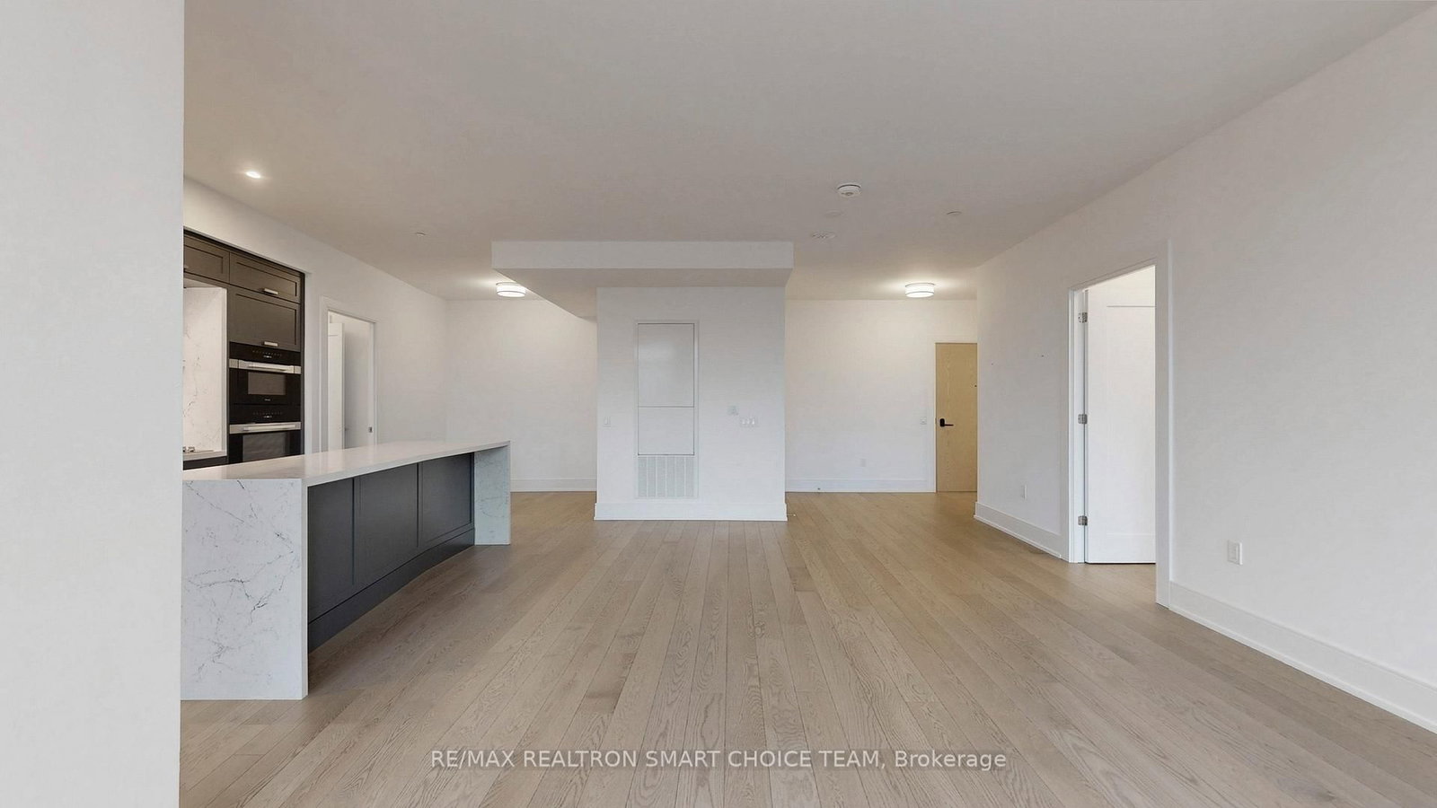 10 Inn on The Park Drive, Unit 212 - Photo 19