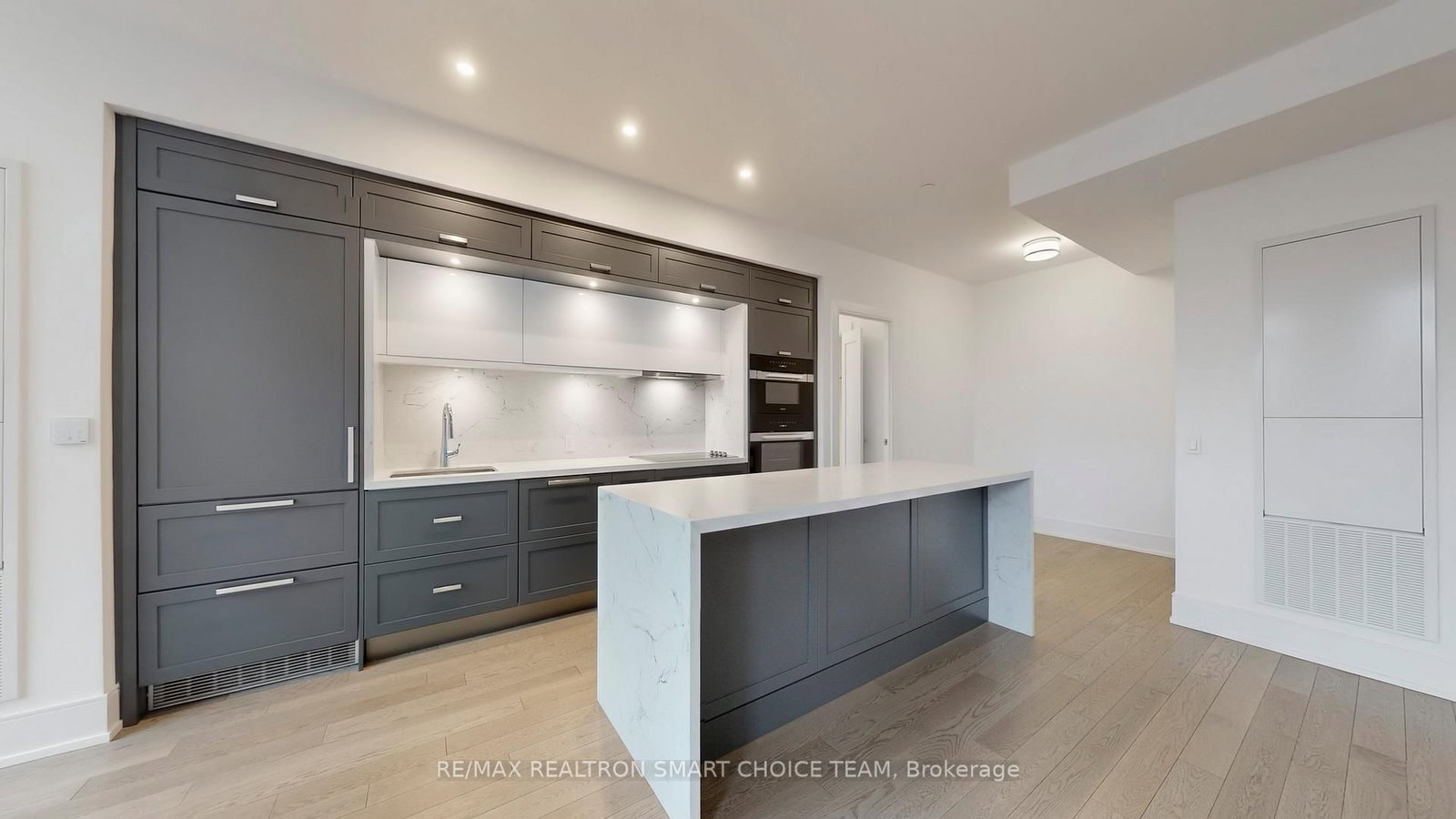 10 Inn on The Park Drive, Unit 212 - Photo 22