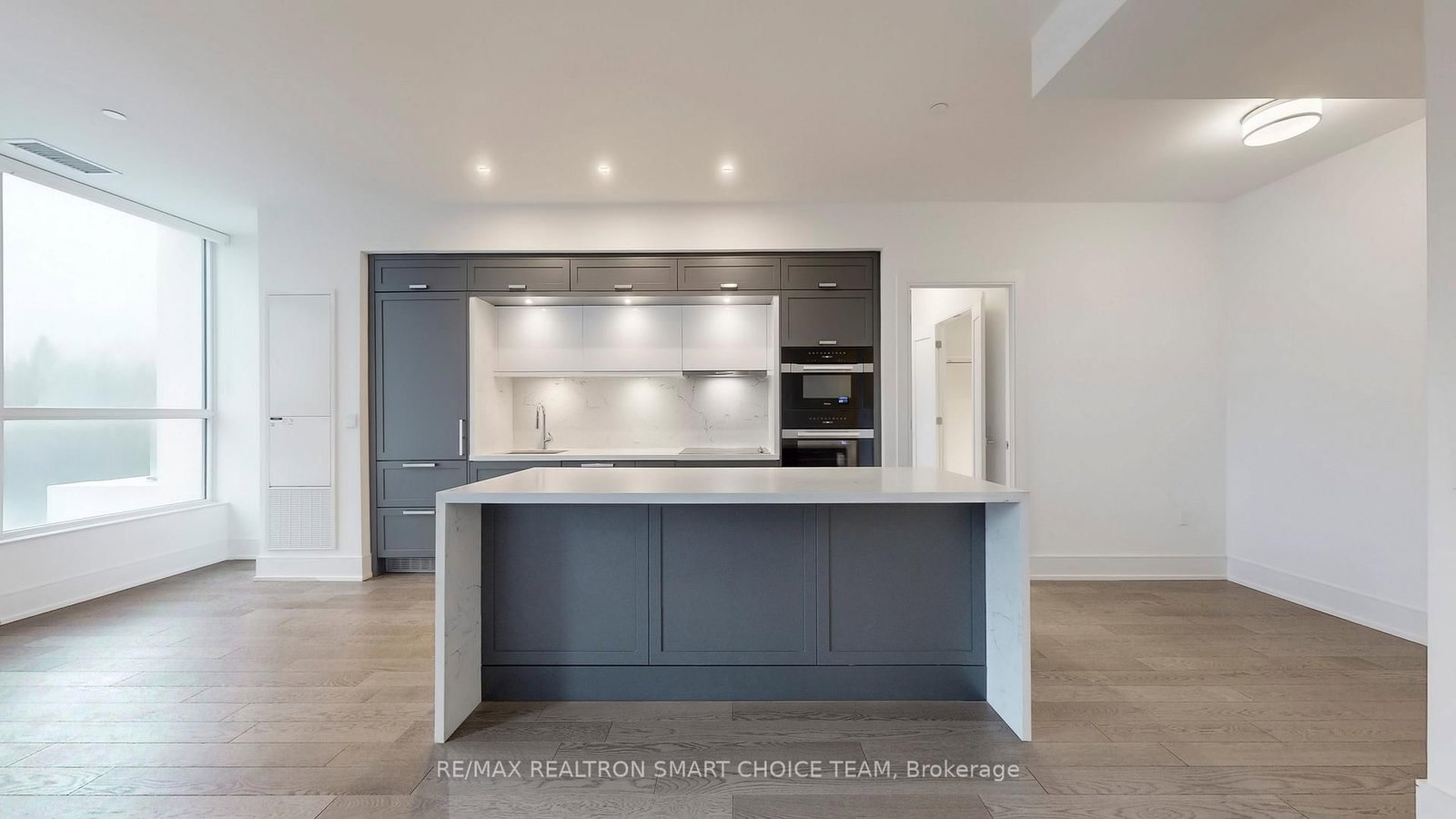 10 Inn on The Park Drive, Unit 212 - Photo 23