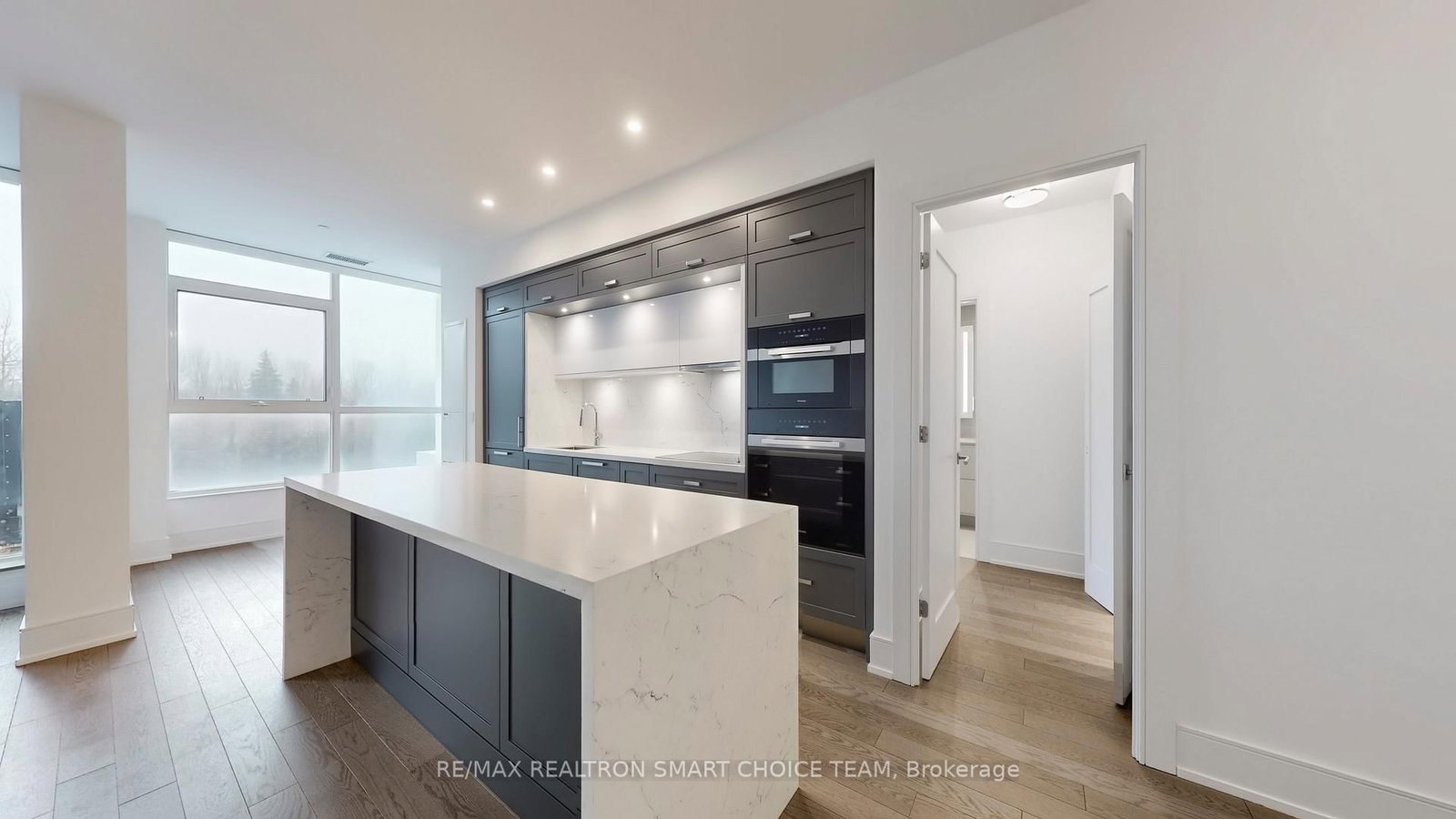 10 Inn on The Park Drive, Unit 212 - Photo 24