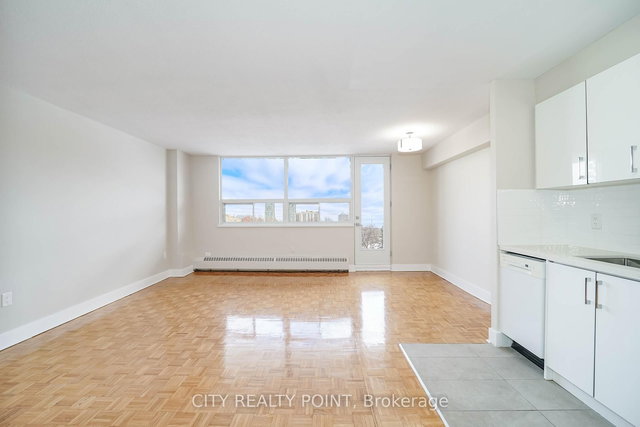 504 - 1500 Bathurst Street