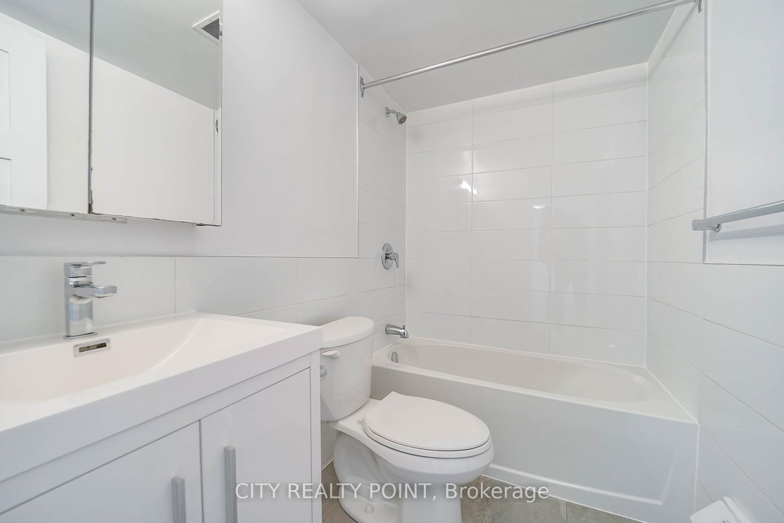 1500 Bathurst Street, Unit 504 - Photo 6