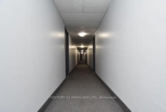 1703 - 10 Sunny Glenway Way, Toronto, M3C 2Z3 | Image 3