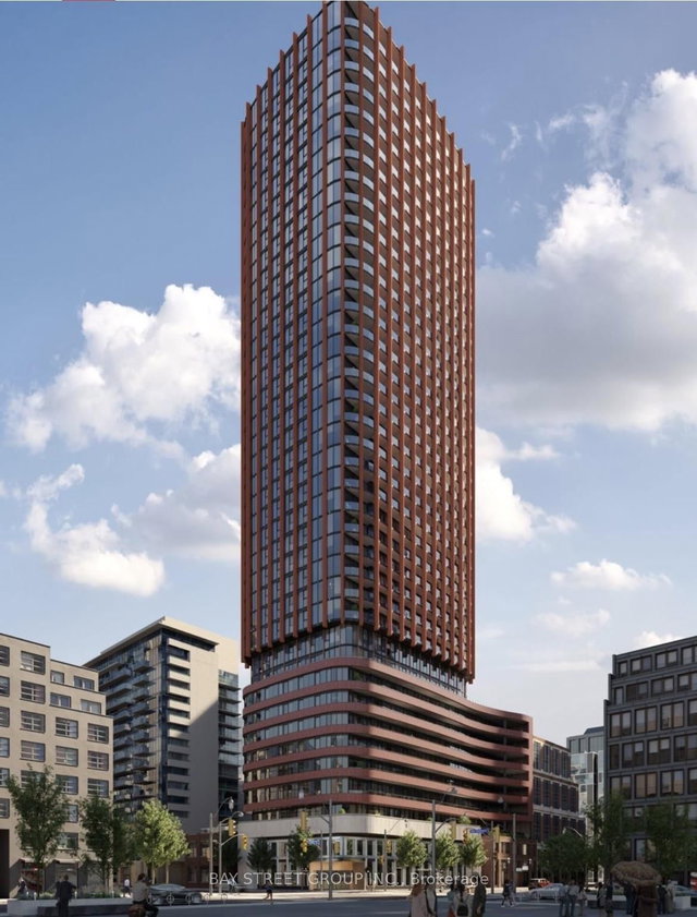 2005 - 180 FRONT Street E