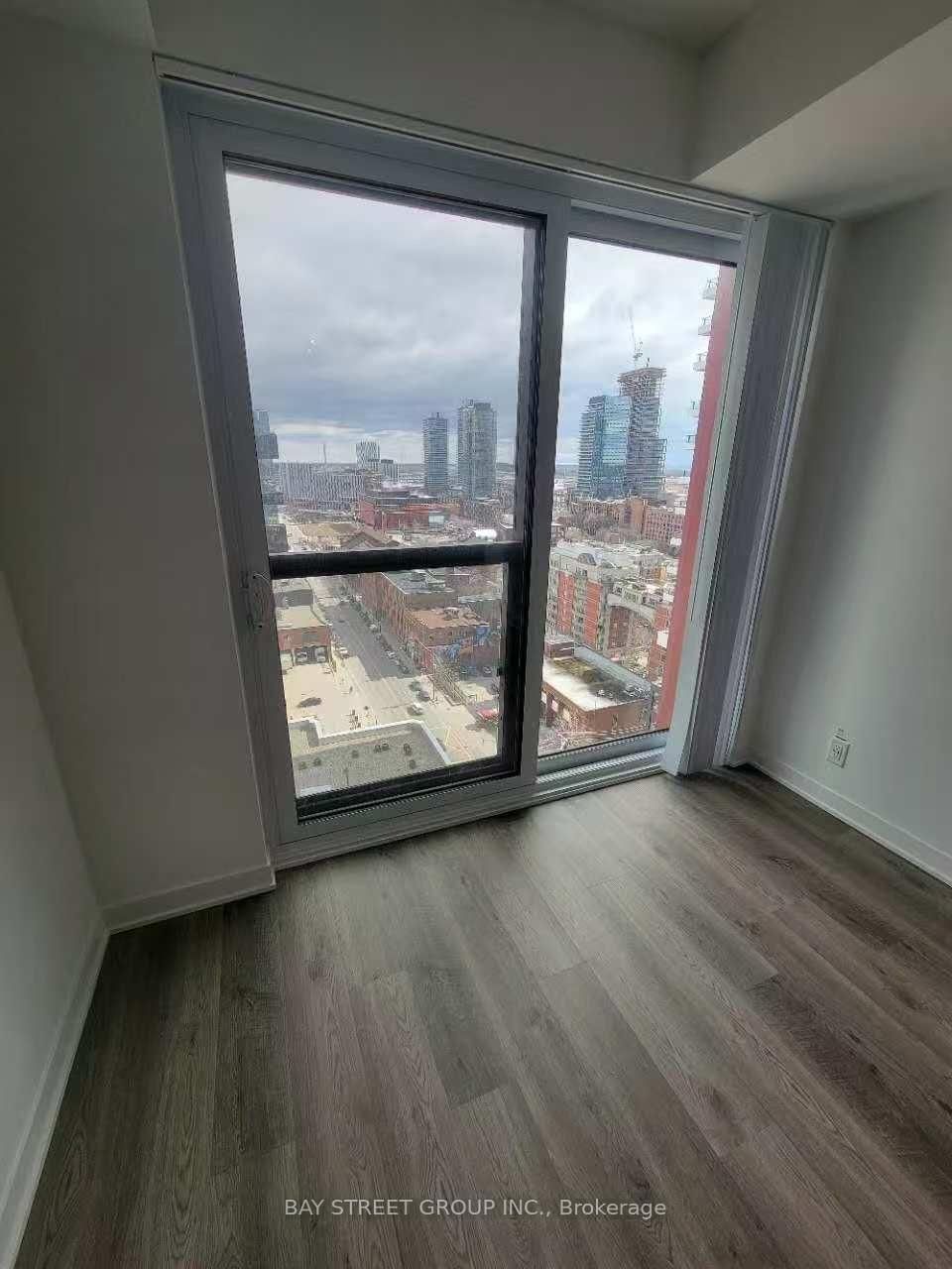 180 FRONT Street E, Unit 2005 - Photo 2