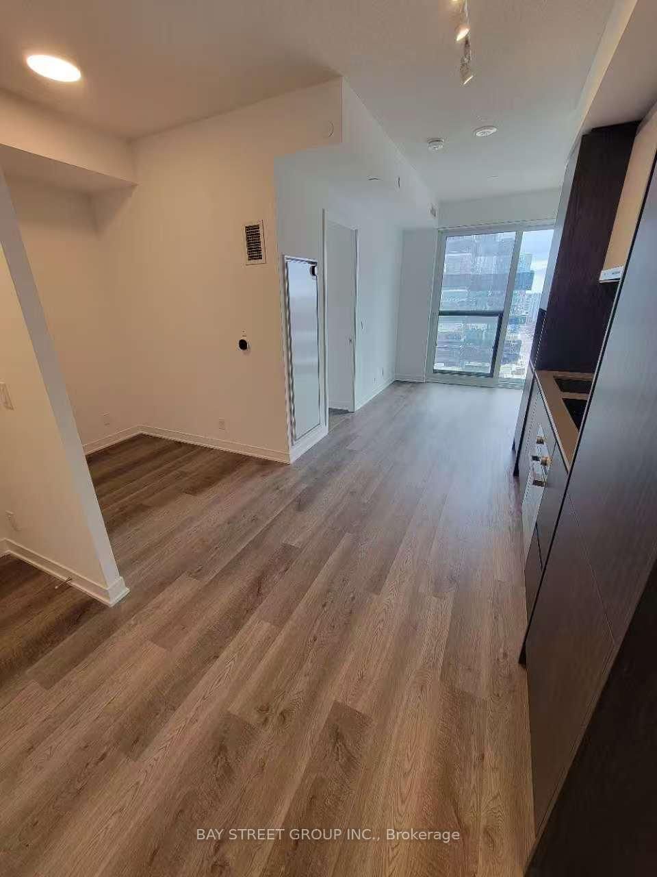 180 FRONT Street E, Unit 2005 - Photo 6