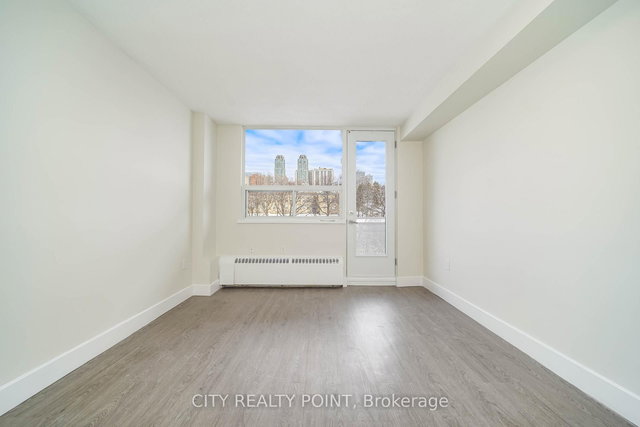 207 - 1500 Bathurst Street