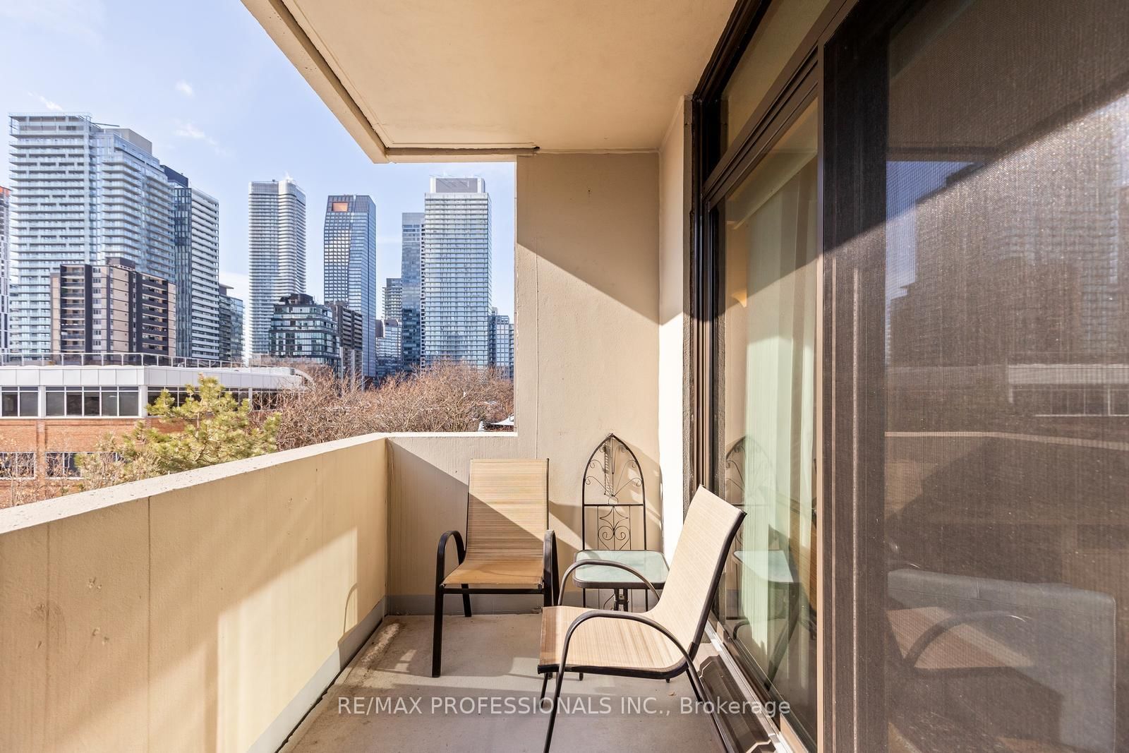 Condo for sale at 503-86 Gloucester Street, Toronto, Ontario, M4Y 2S2 - Church-Yonge Corridor - MLS: C12998420