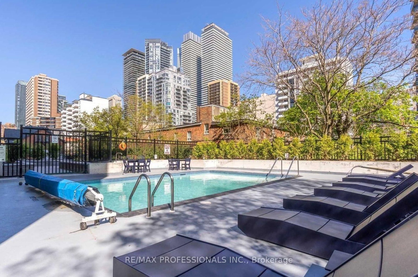 Condo for sale at 503-86 Gloucester Street, Toronto, Ontario, M4Y 2S2 - Church-Yonge Corridor - MLS: C12998420