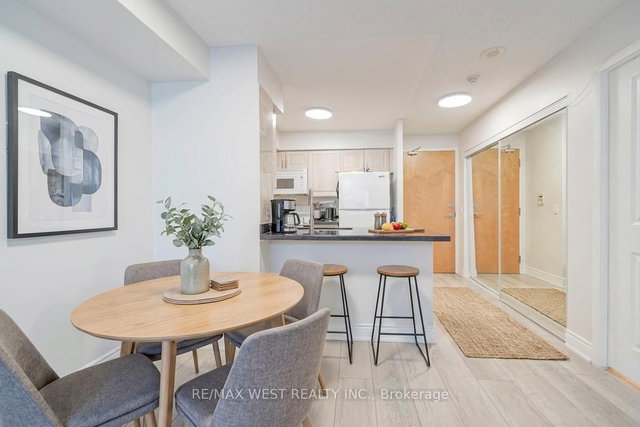 2909 - 4978 Yonge Street