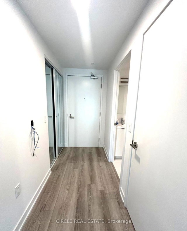 1016 - 121 St Patrick Street