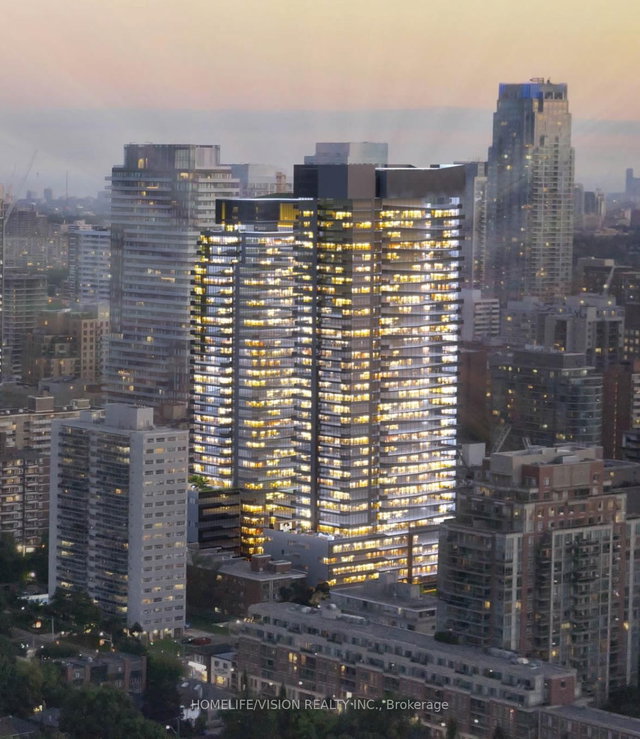 2009 - 127 Broadway Avenue