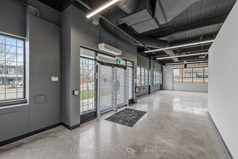 30 Bermondsey Rd, Toronto, M4B 1Z5 | Image 2