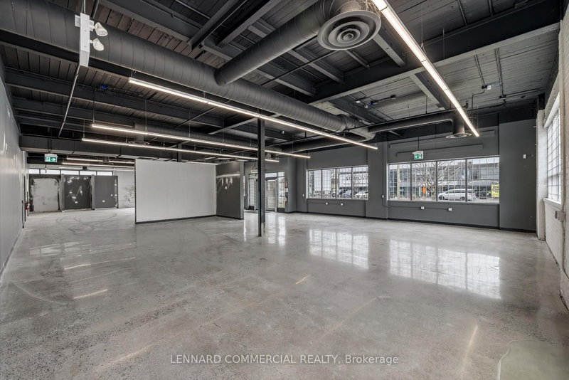 30 Bermondsey Rd, Toronto, M4B 1Z5 | Image 3