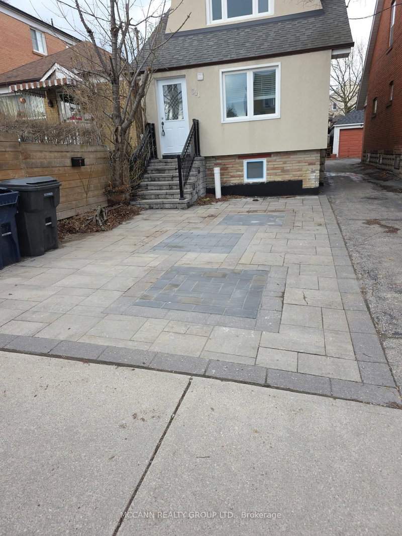 Main and 2nd - 301 Robina Ave, Toronto, M6C 3Z2 | Image 2