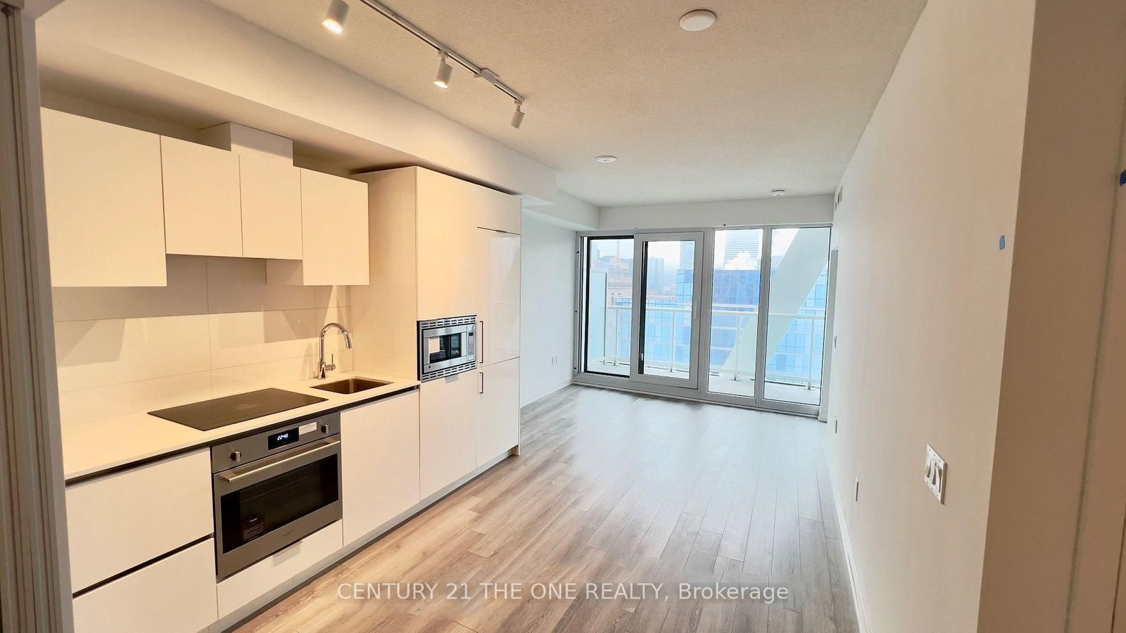 230 Simcoe Street, Unit 2417 - Photo 3