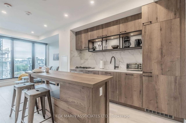 1209 - 505 Richmond Street W