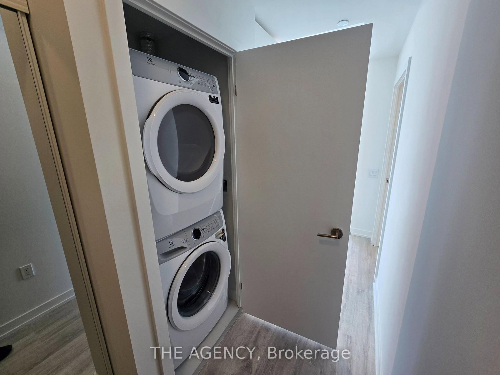 7 Golden Lion Heights, Unit #N2407 - Photo 14