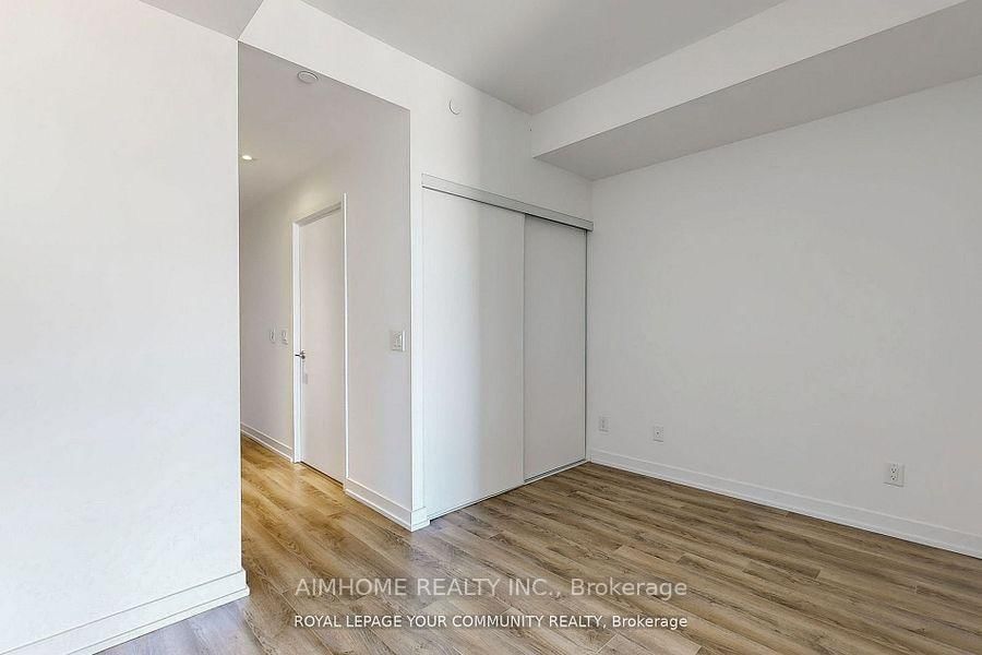 20 Edward Street, Unit 2317 - Photo 15