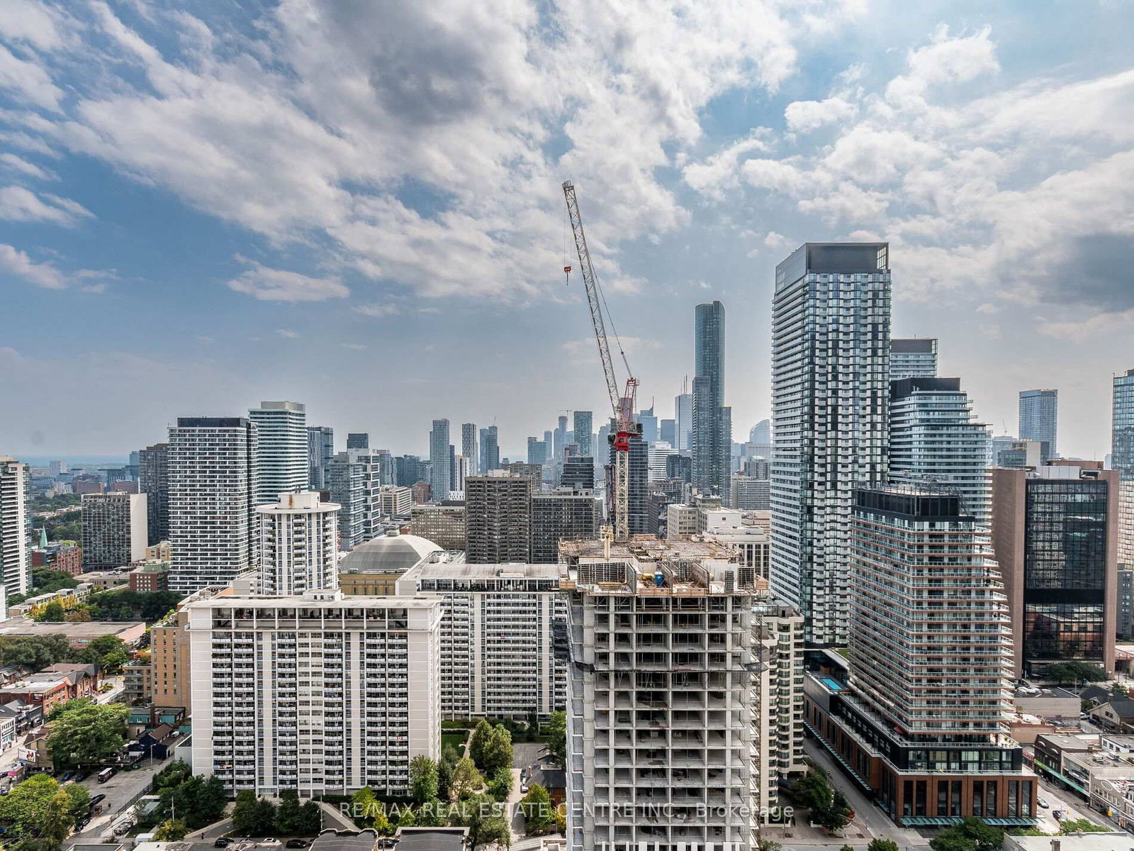 28 Wellesley Street, Unit 3302 - Photo 29