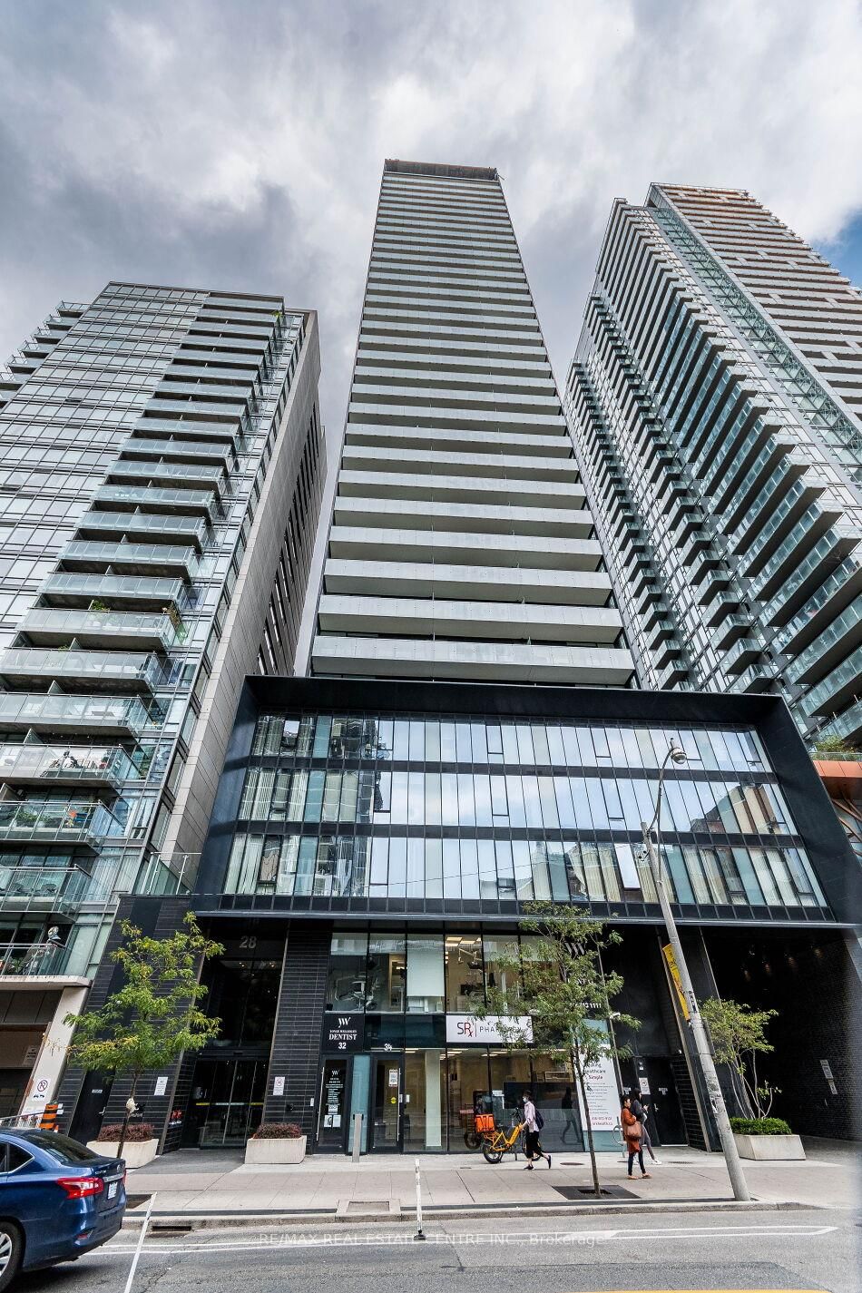 28 Wellesley Street, Unit 3302 - Photo 43