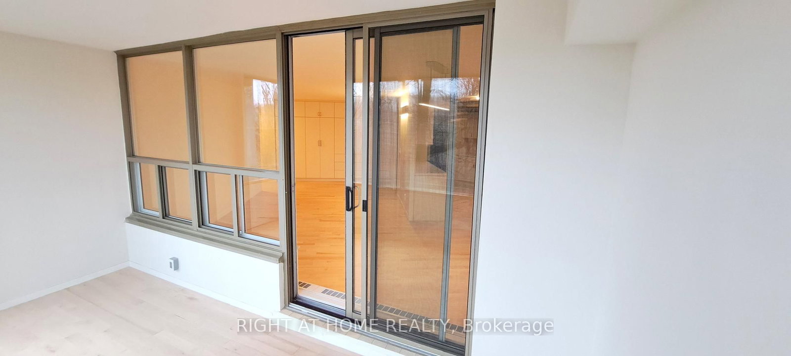 60 Pavane Linkway, Unit 3 (R1-3) - Photo 12