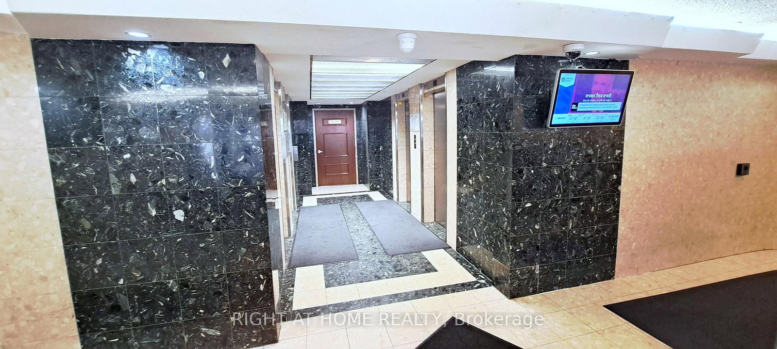 60 Pavane Linkway, Unit 3 (R1-3) - Photo 4
