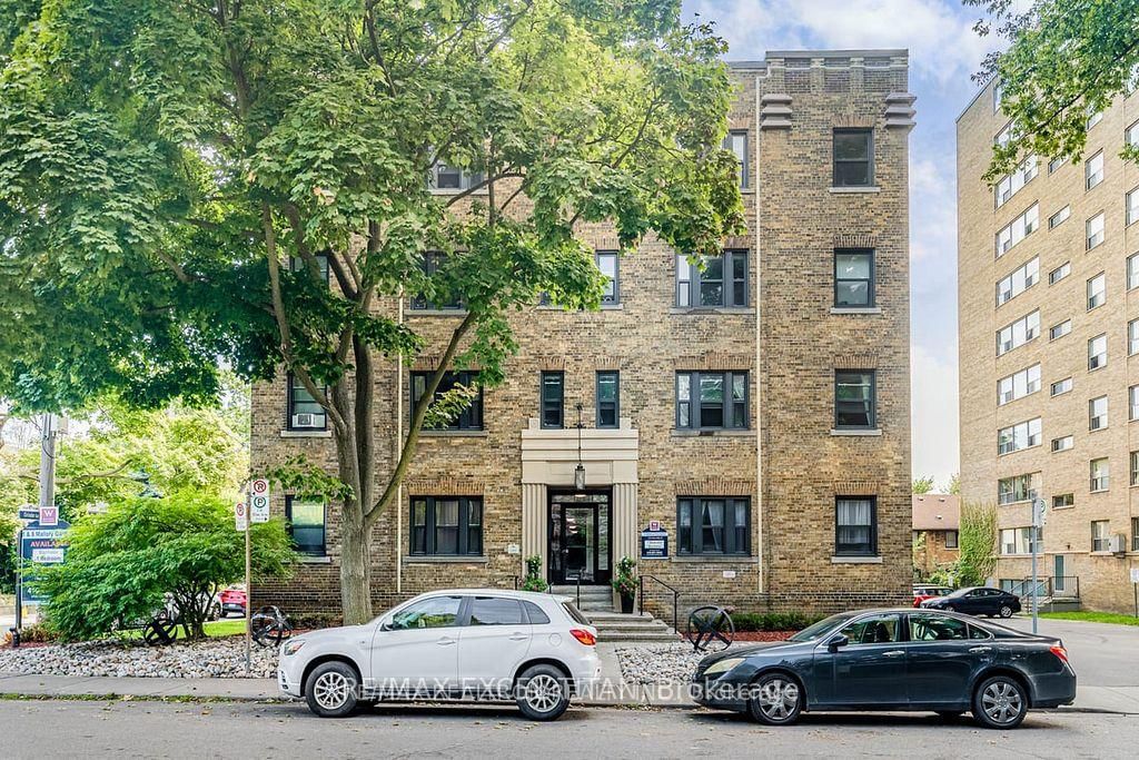 8 Mallory Gardens, Unit 23 - Photo 16