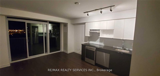 906 - 120 Varna Drive