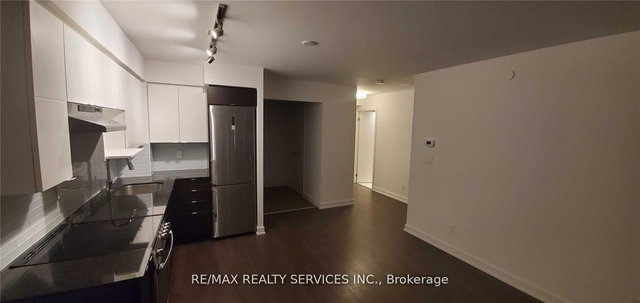 906 - 120 Varna Drive