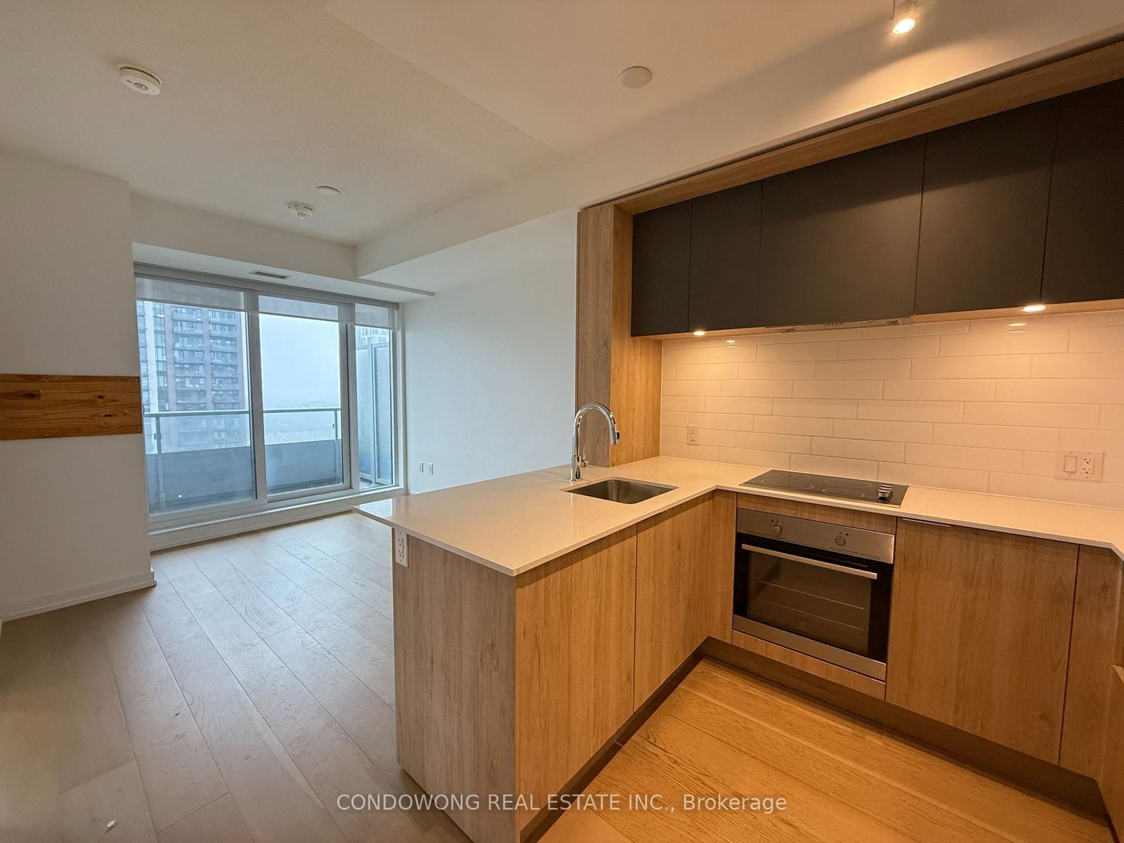 225 Sumach Street, Unit 2112