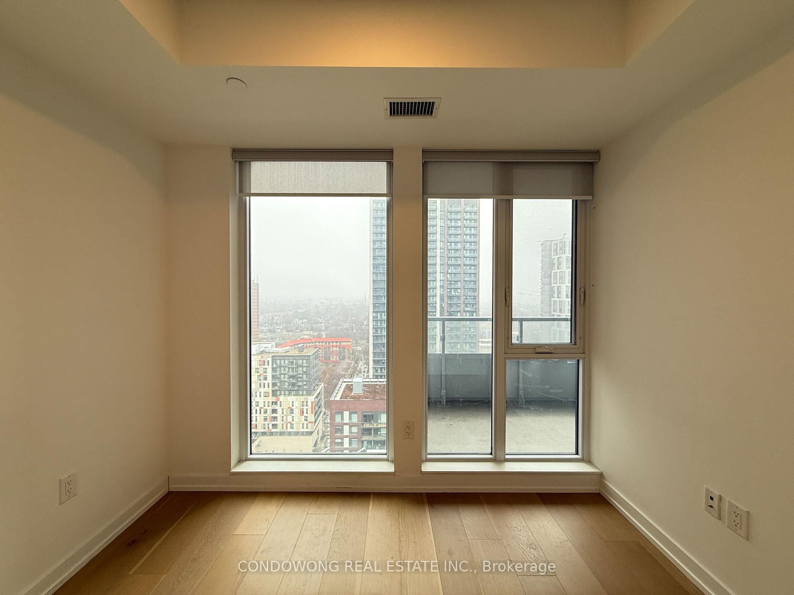 225 Sumach Street, Unit 2112 - Photo 4