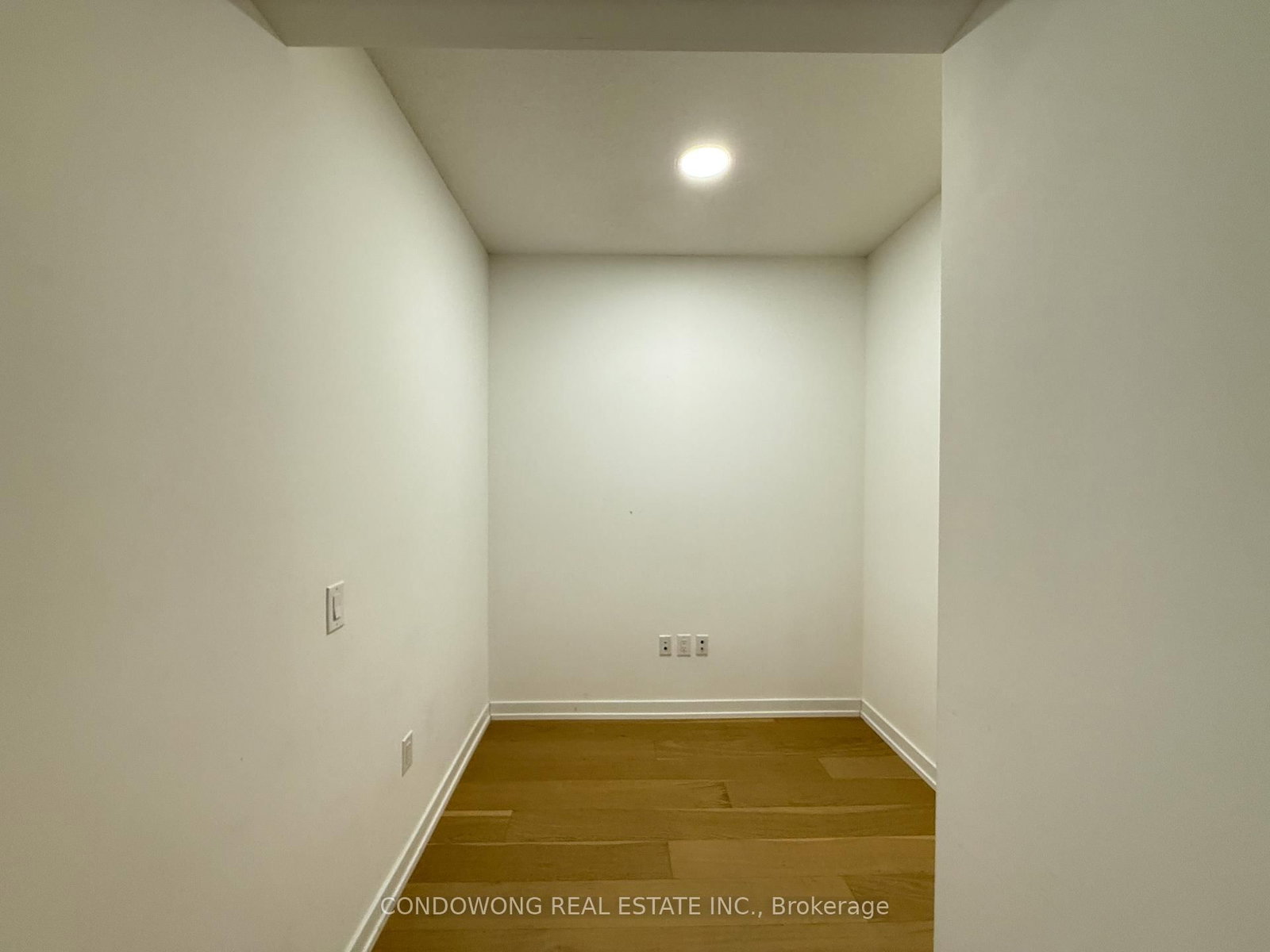 225 Sumach Street, Unit 2112 - Photo 7
