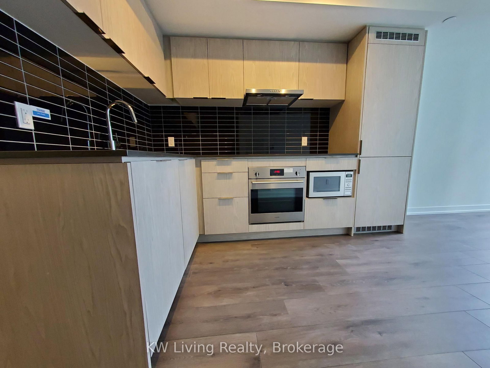 60 Shuter Street, Unit 2612 - Photo 11