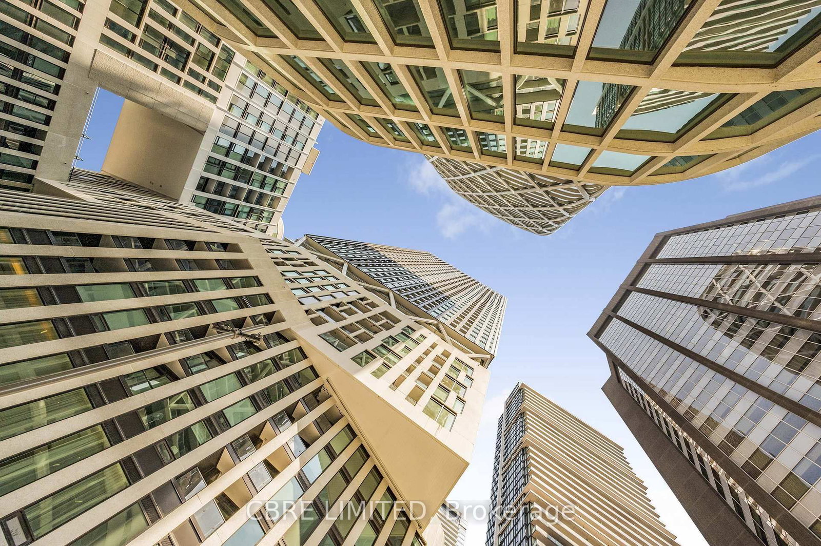 230 Simcoe Street, Unit 201 - Photo 9