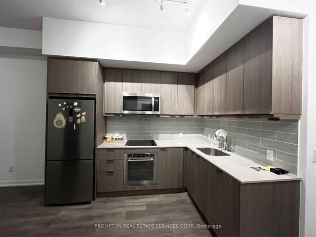 214 - 38 Forest Manor Road