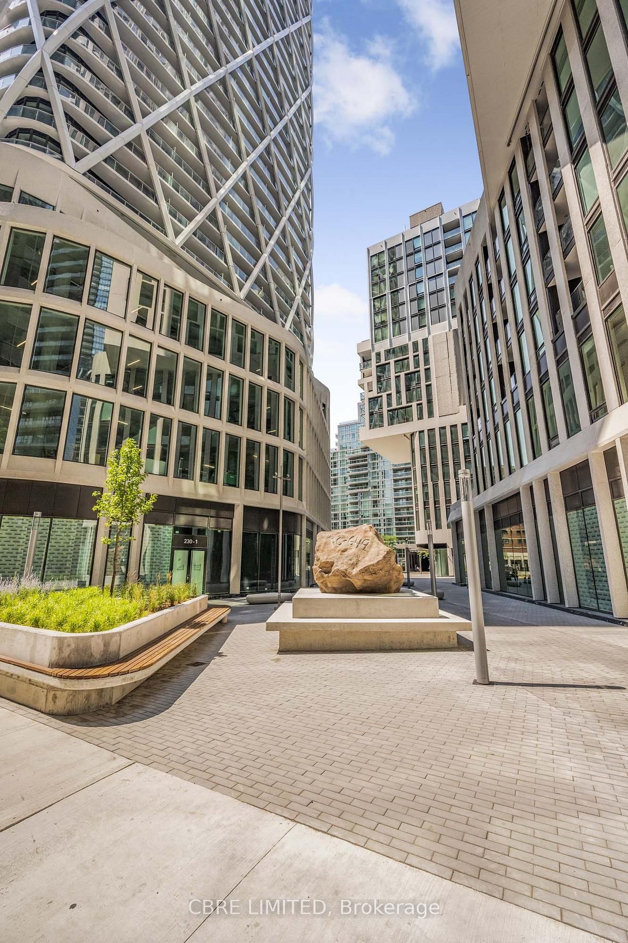 230 Simcoe Street, Unit 301-302 - Photo 8