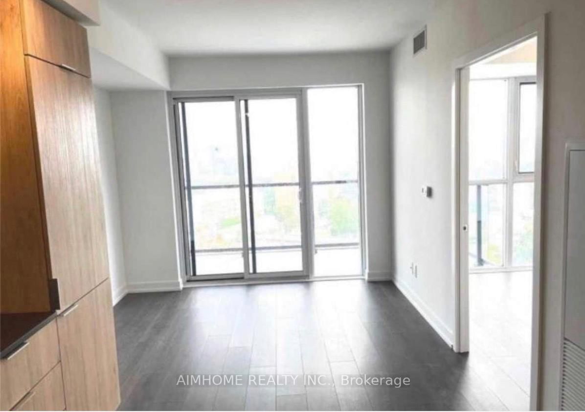 159 Wellesley Street, Unit 1306 - Photo 11